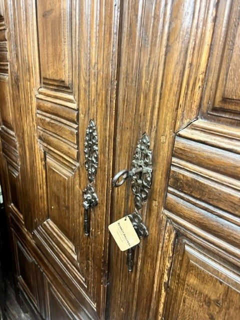 Pompeo Armoire - Bennett To The Trade