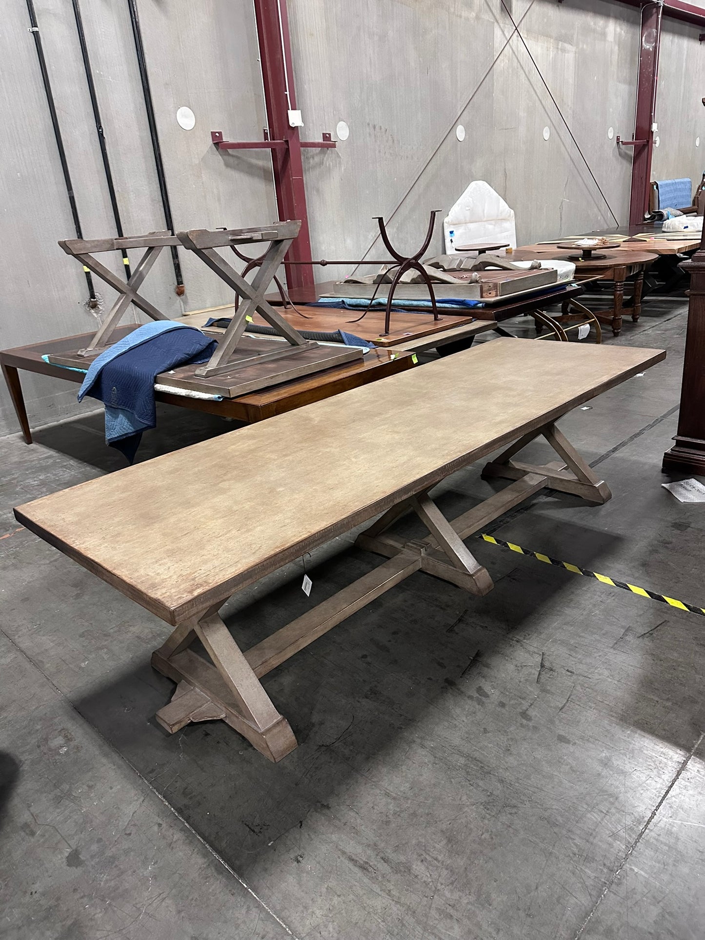 ELI6004TR/118 - Bennett To The Trade